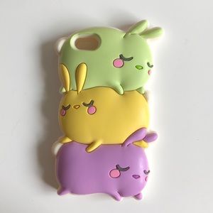 iPhone se Pastel Bunny Phone Case